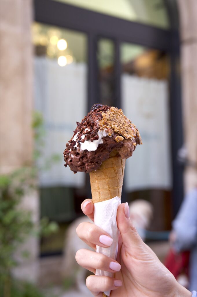Degustazione al Cucchiaio 2 Gelato Artigianale Mokambo Gelateria Ruvo di Puglia11 - Gelateria Artigianale Mokambo