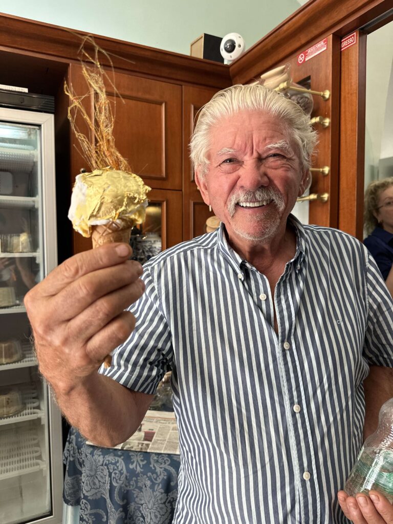 From Chicago To Ruvo di Puglia For Scettro del Re Mokambo Gelateria 1 - Gelateria Artigianale Mokambo